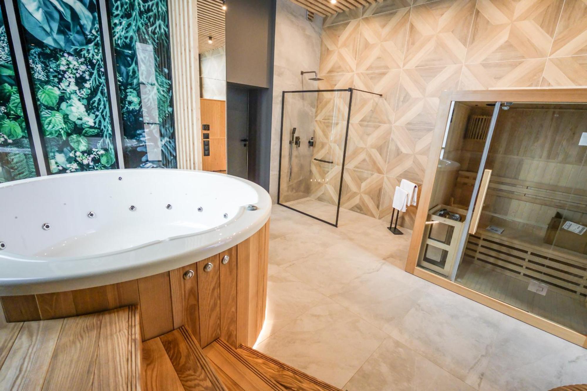 Hotel Jarota 야로친 외부 사진