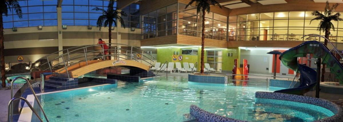 Hotel Jarota 야로친 외부 사진